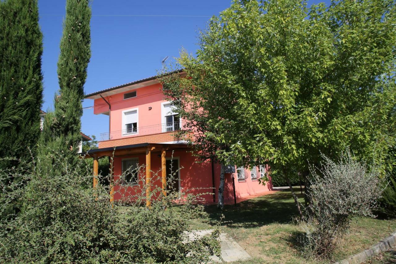Villa Jolanda New Translation Exteriér fotografie